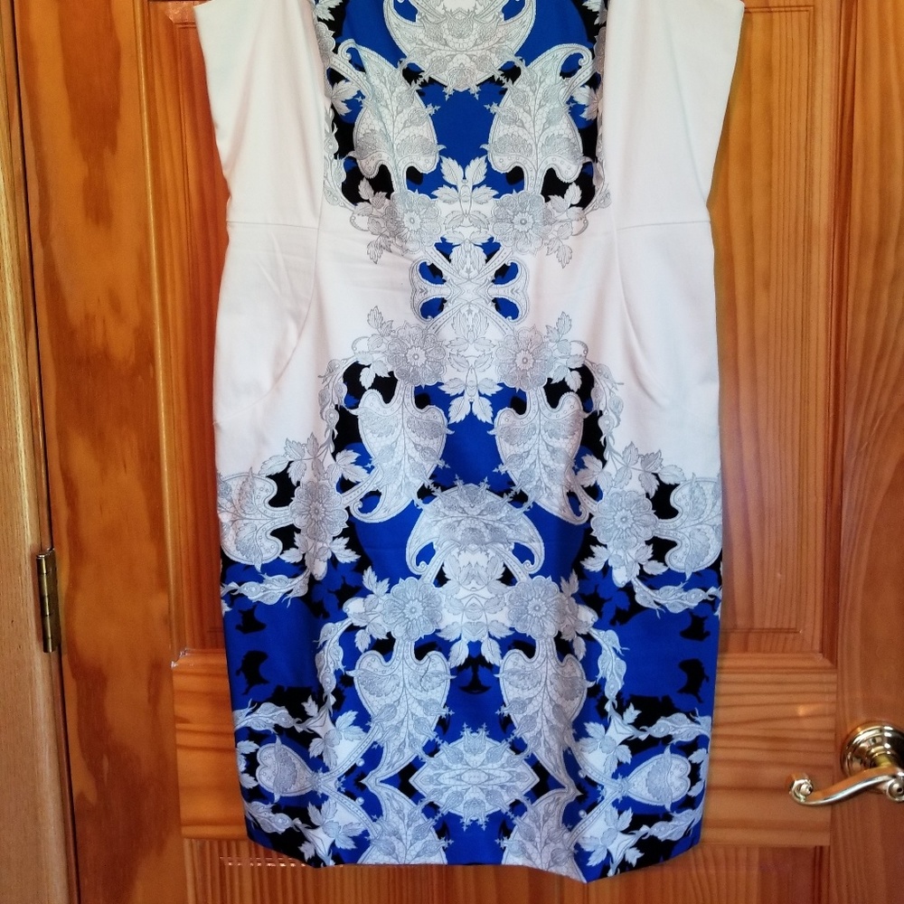 Dress, lined inside. - Picture 5 of 5